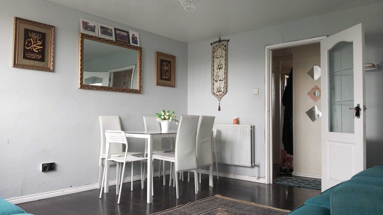 Photo of Others in Boleyn