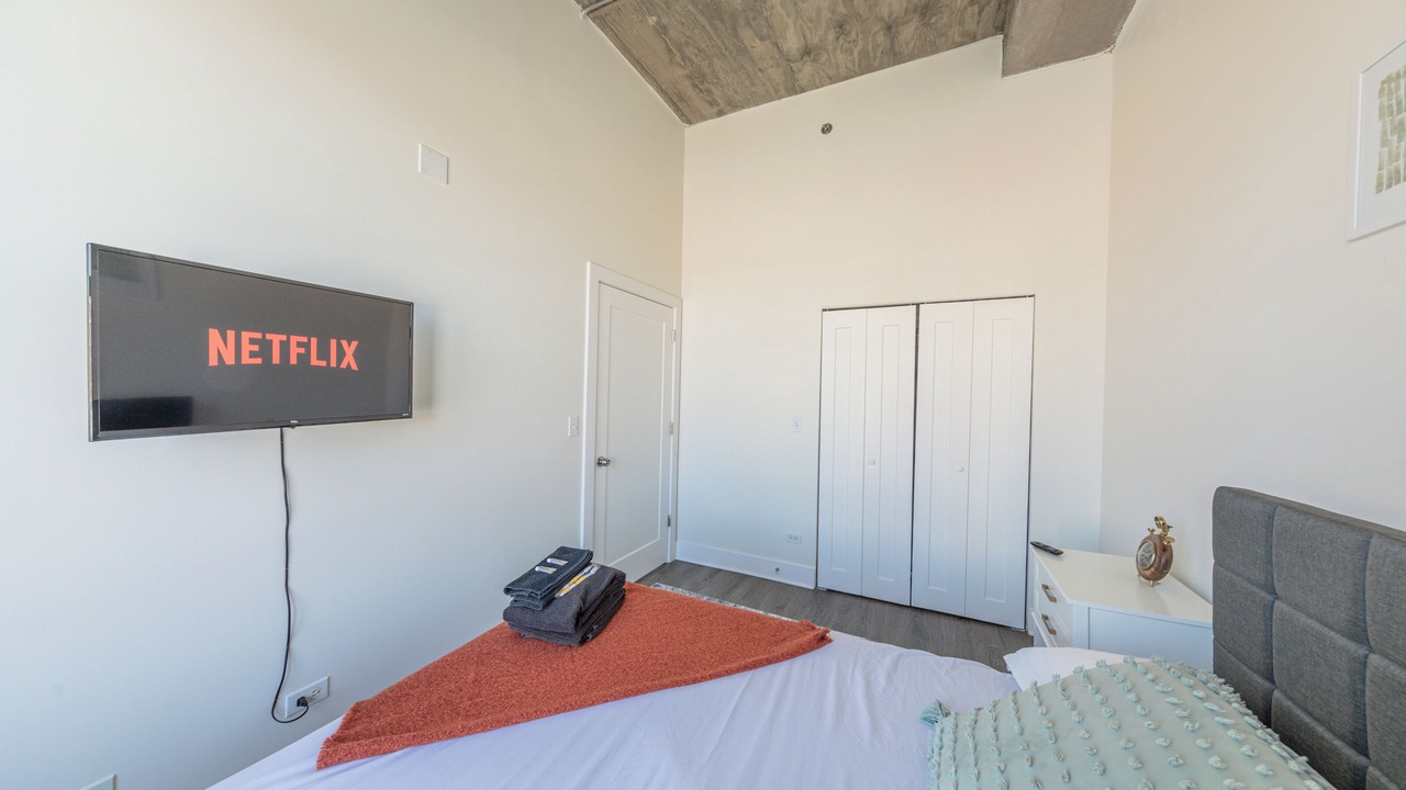 Photo of Bedroom in Near South Side