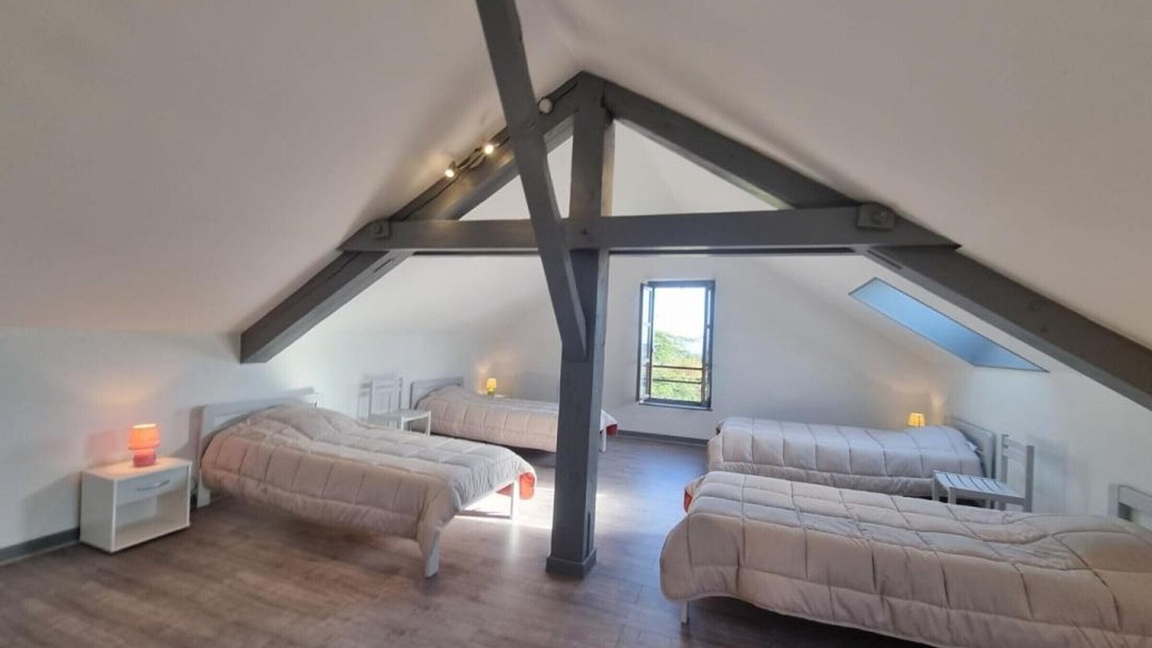 Photo of Bedroom in Saint-Andre-dʼApchon