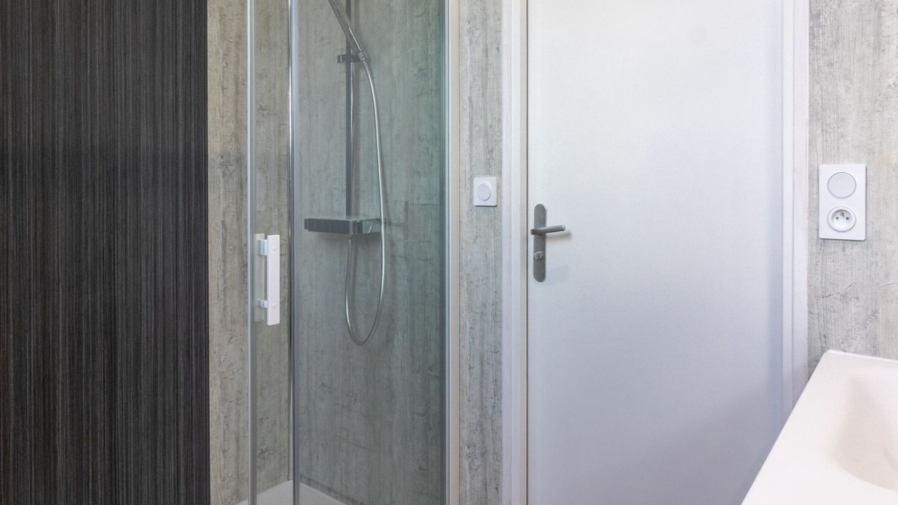 Photo of Bathroom in Marans