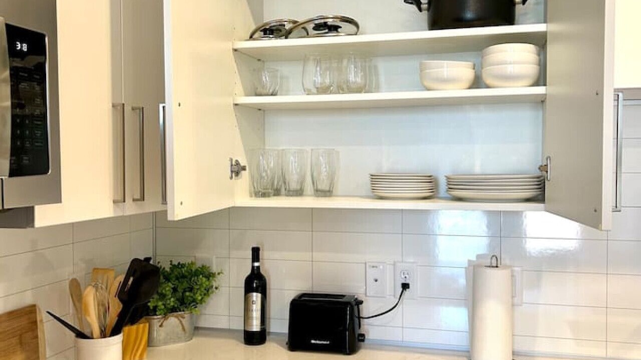 Photo of Kitchen in People's Freeway