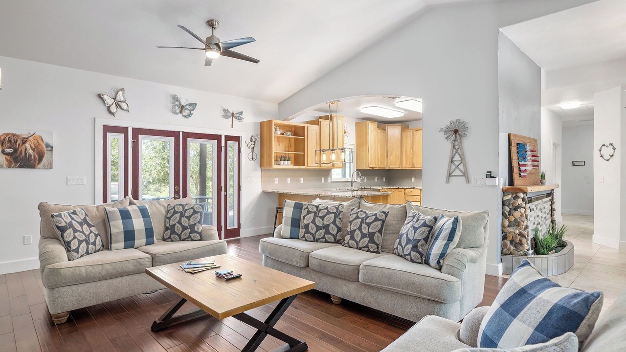 Photo of Livingroom in Austin