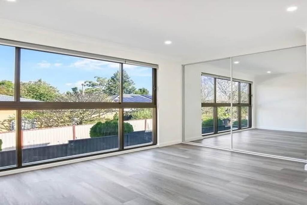 Photo of Others in Girraween