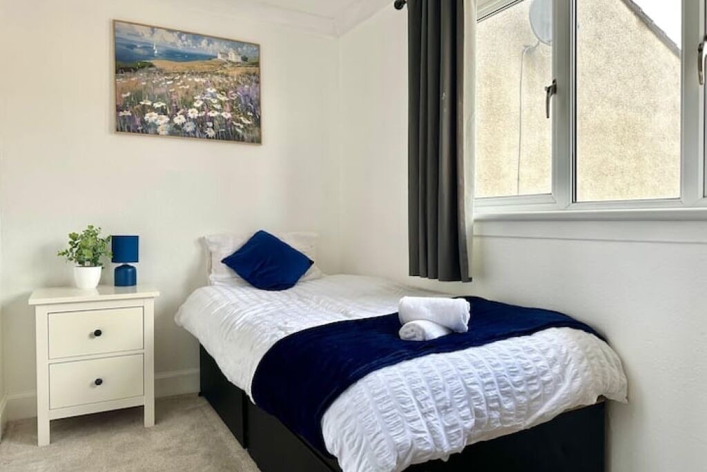 Photo of Bedroom in Bonnybridge