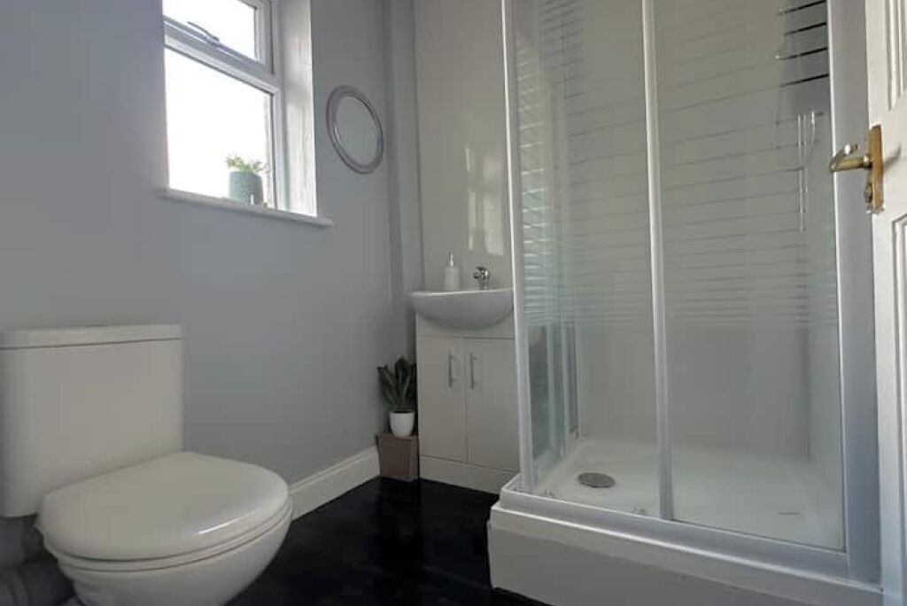 Photo of Bathroom in Bonnybridge