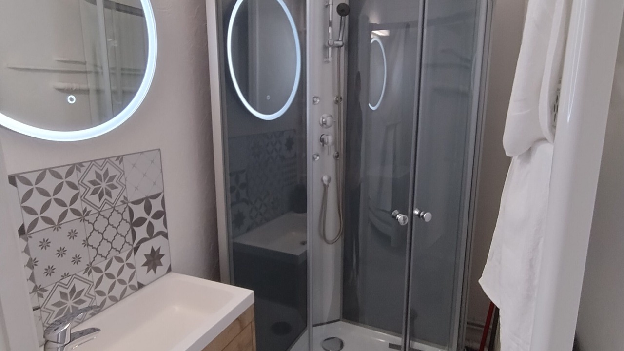 Photo of Bathroom in Mirecourt