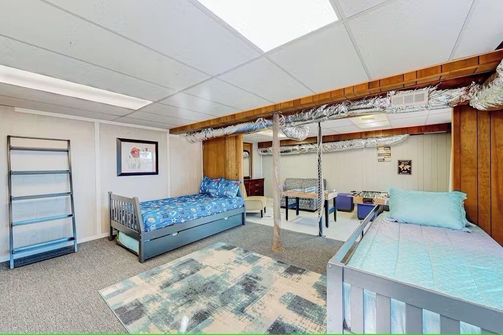 Photo of Bedroom in Lost Bridge Village