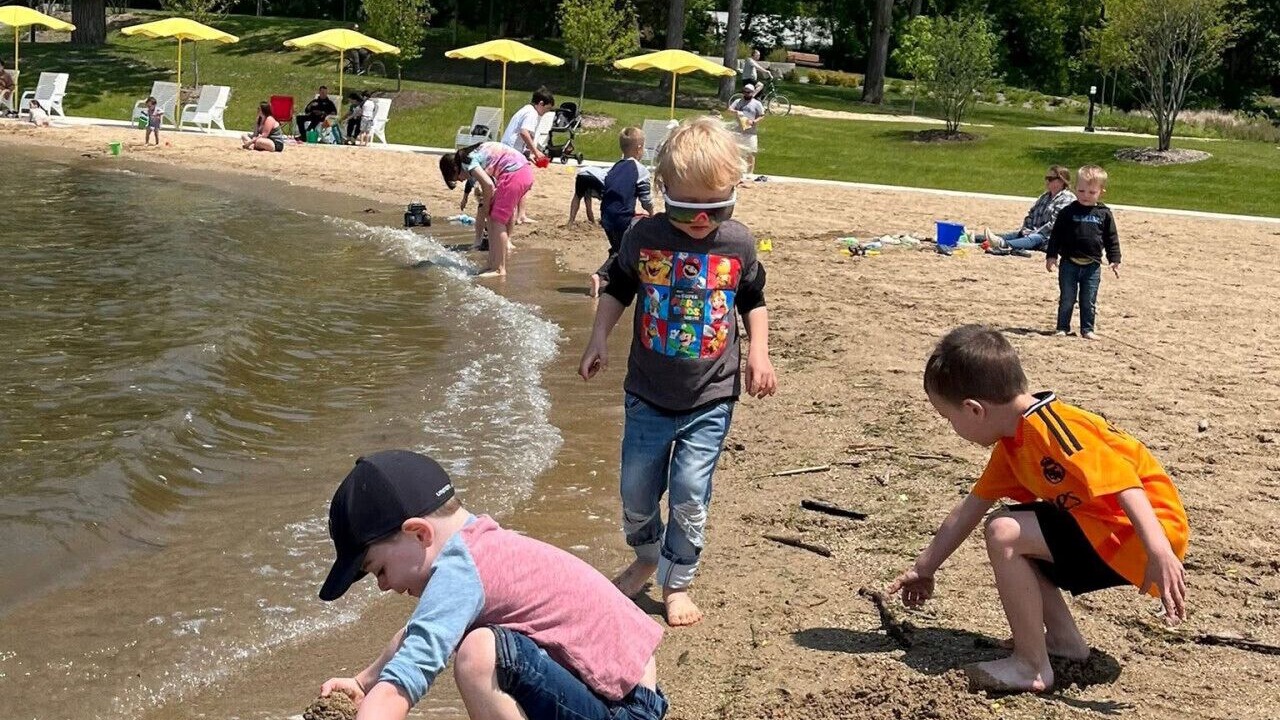 Photo of Others in Fox Lake