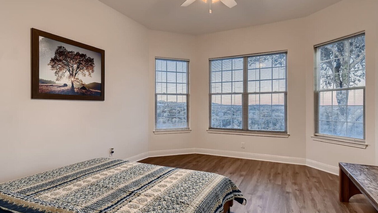 Photo of Bedroom in Spicewood