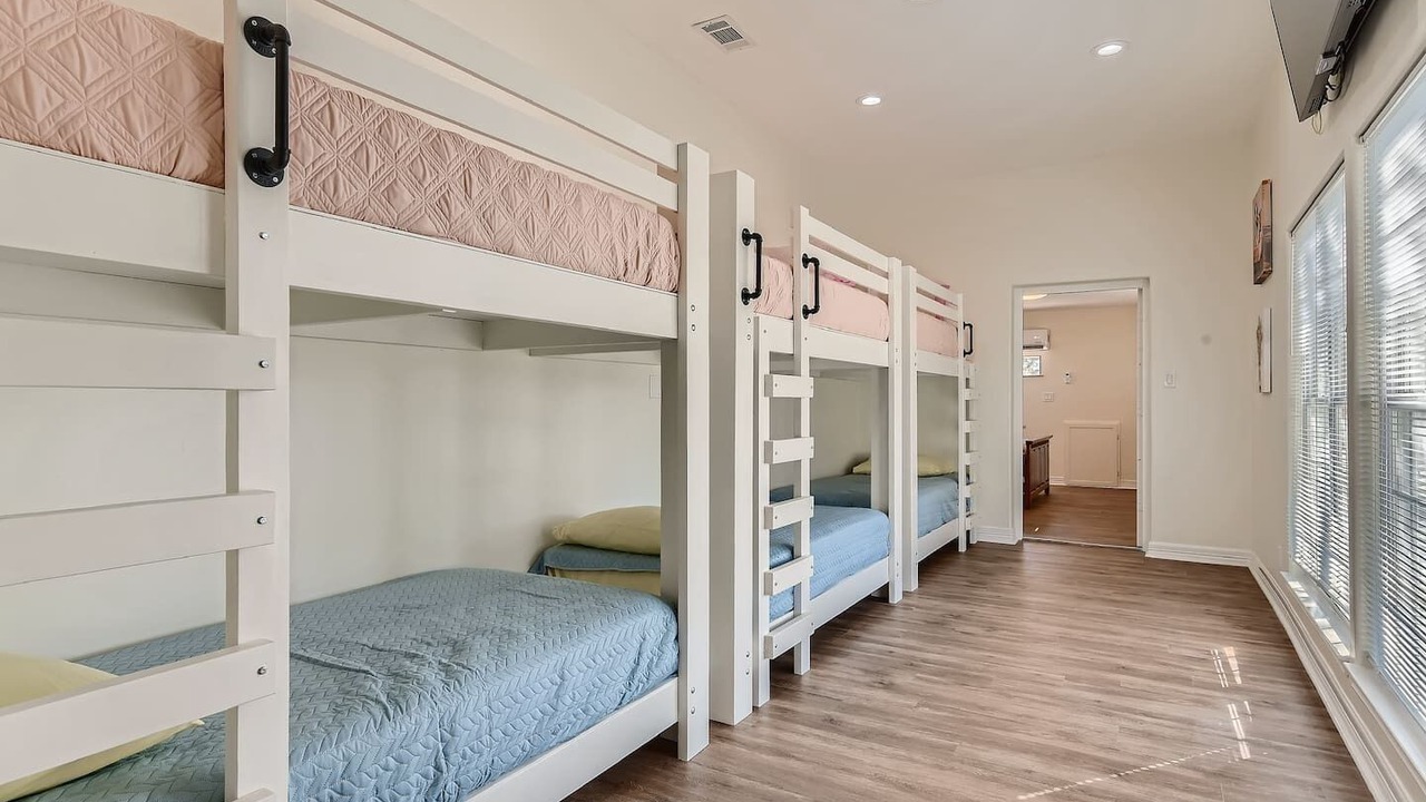 Photo of Bedroom in Spicewood