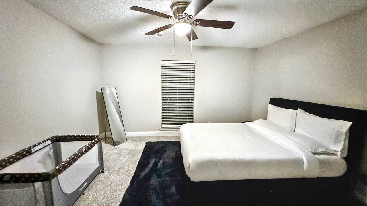 Photo of Bedroom in Addison