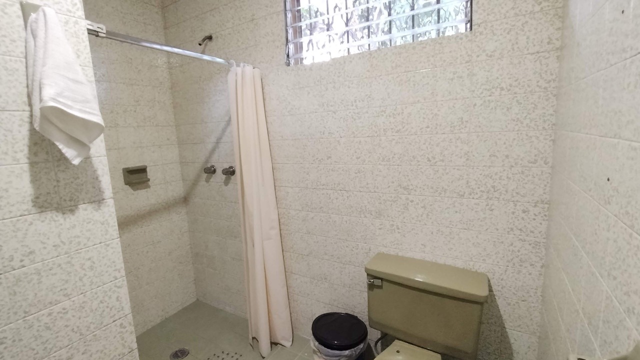 Photo of Bathroom in Poza Rica