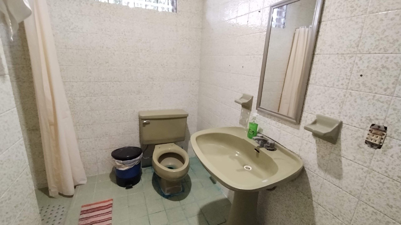 Photo of Bathroom in Poza Rica