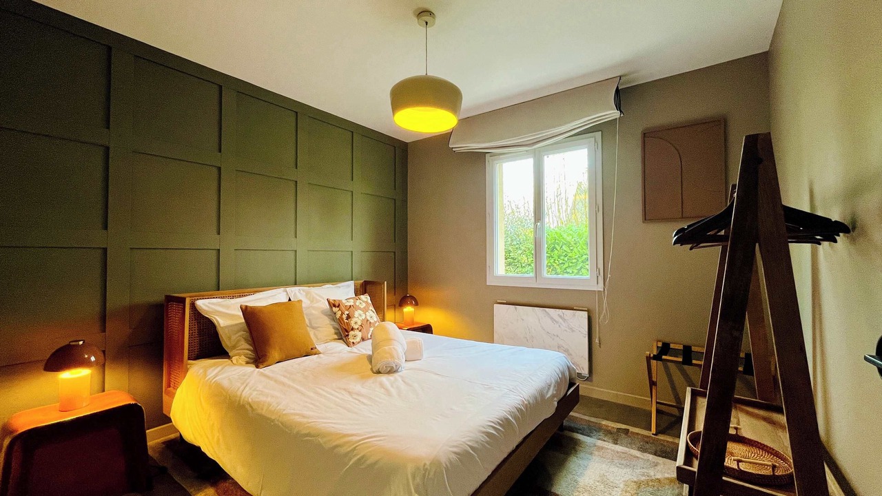 Photo of Bedroom in Saint-Lo