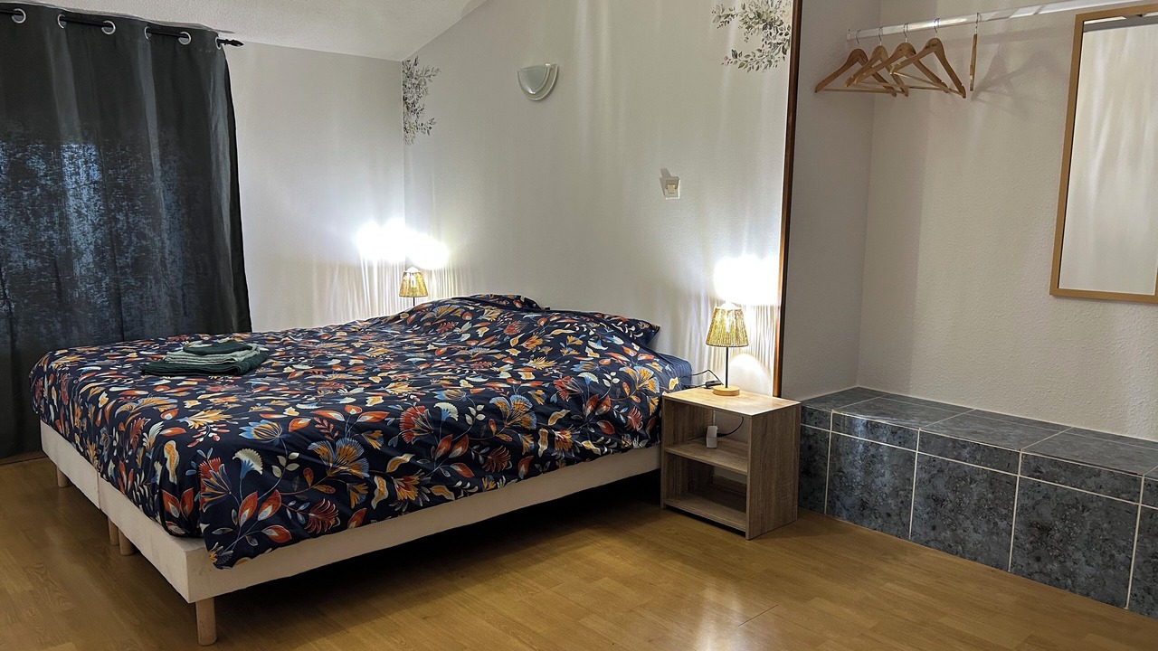 Photo of Bedroom in Saint-Paul