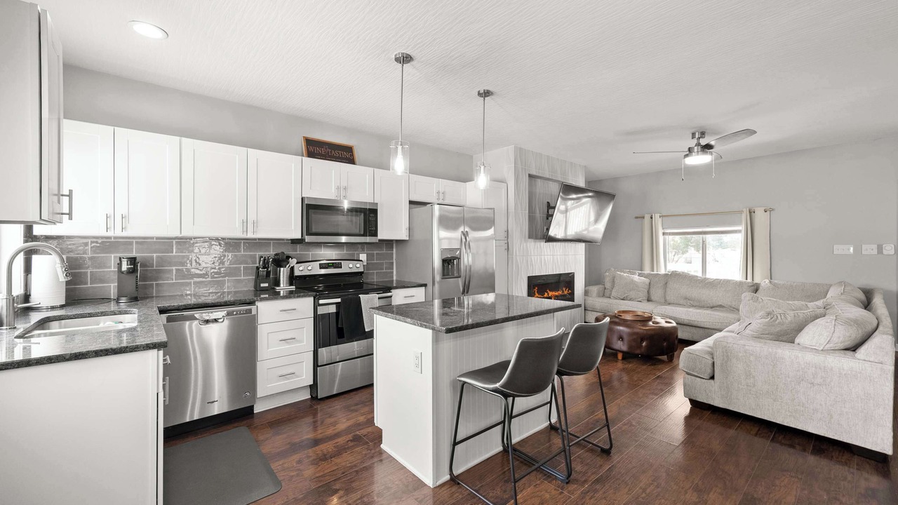 Photo of Others in Columbus