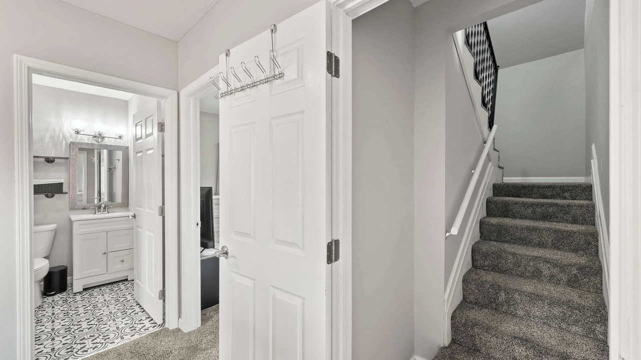 Photo of Others in Columbus