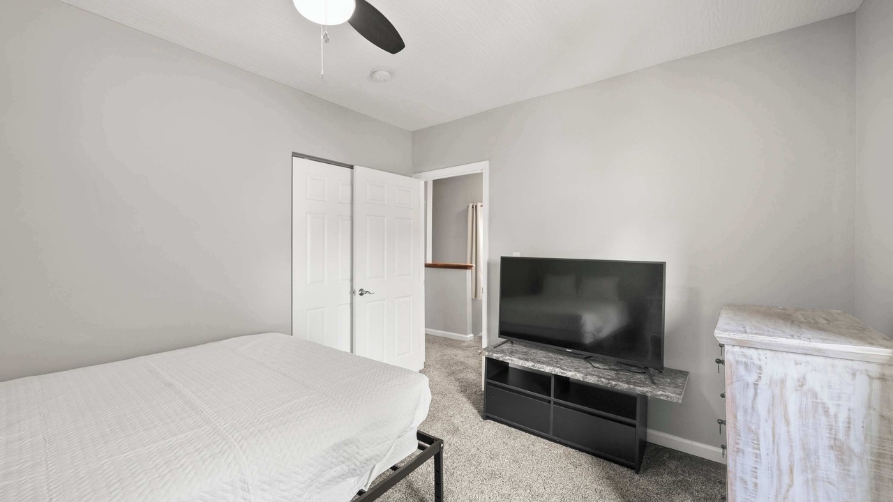 Photo of Others in Columbus