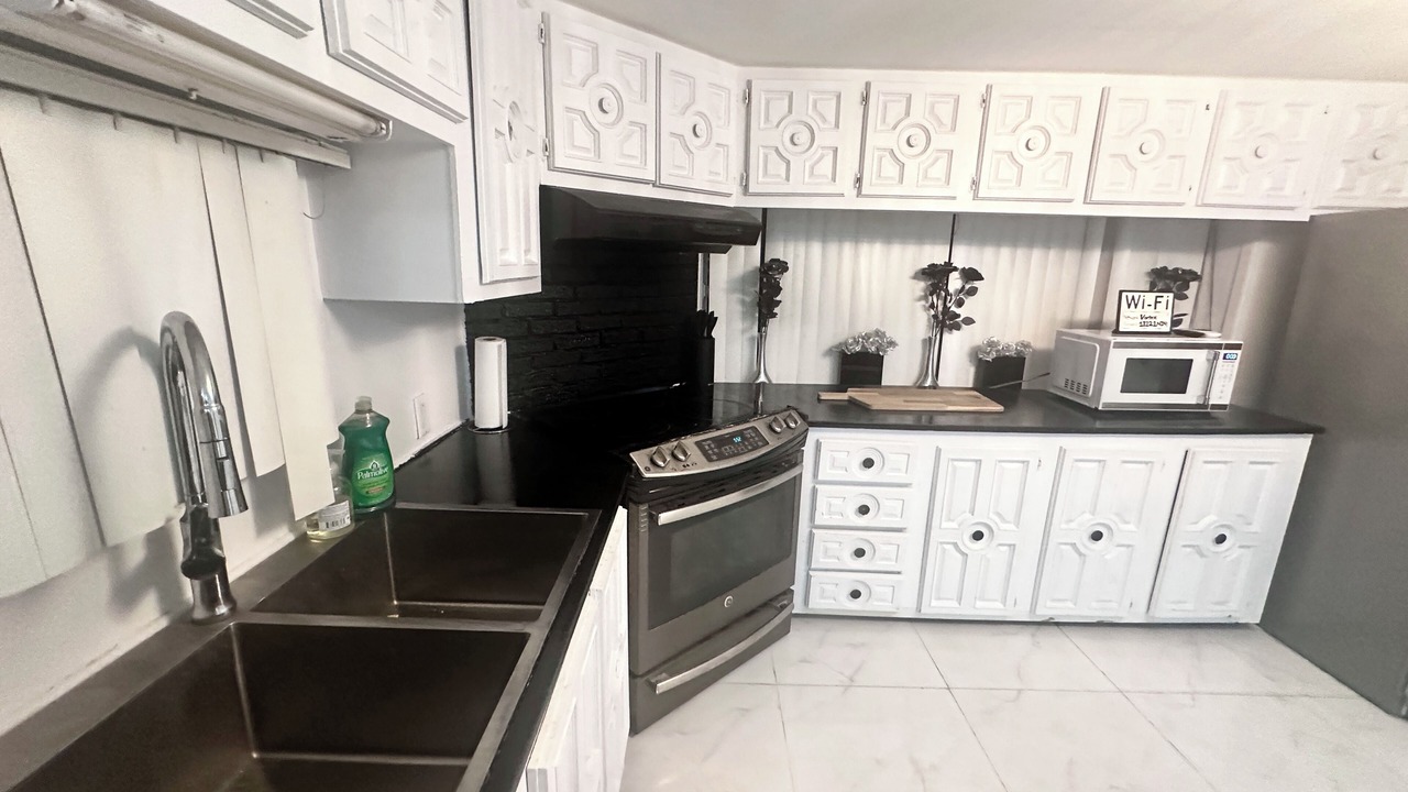 Photo of Kitchen in Les Moulins Regional County Municipality