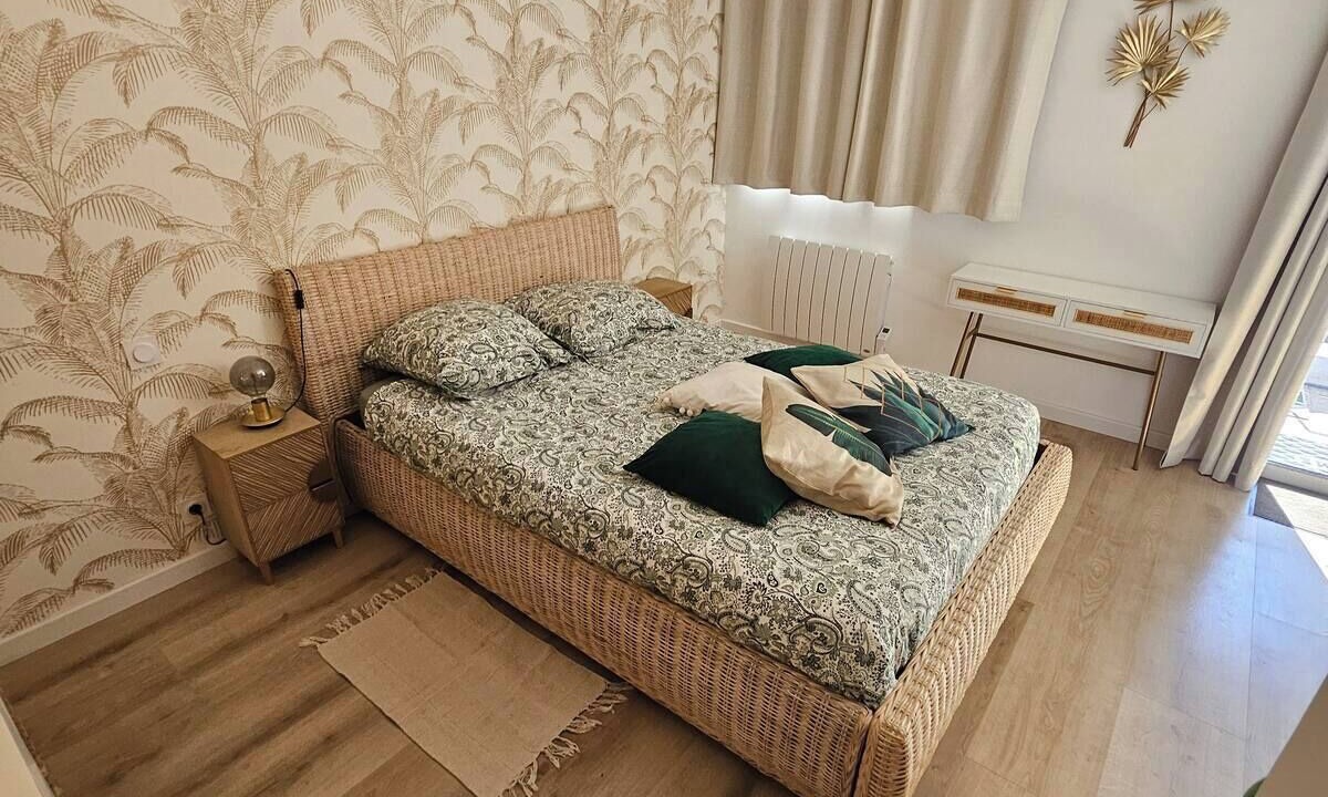 Photo of Bedroom in Dinan