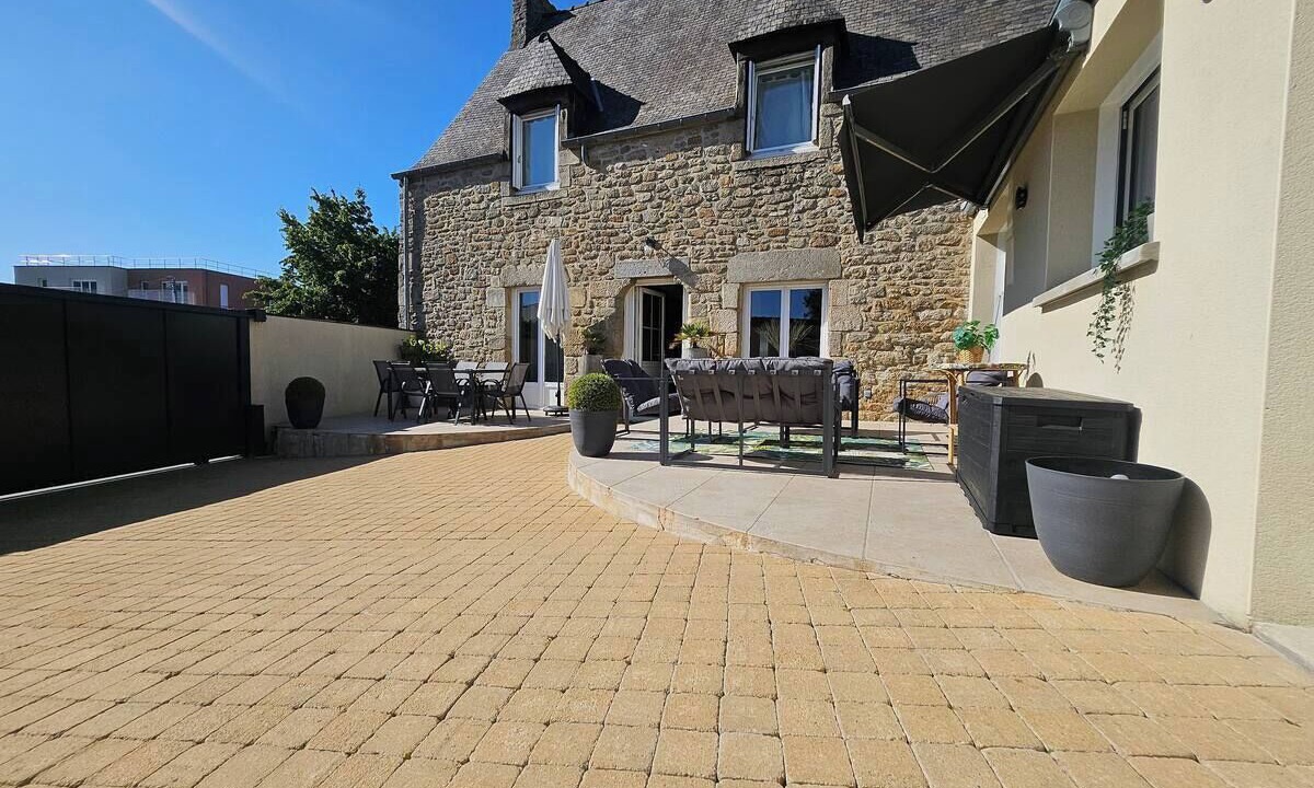 Photo of Outdoor in Dinan