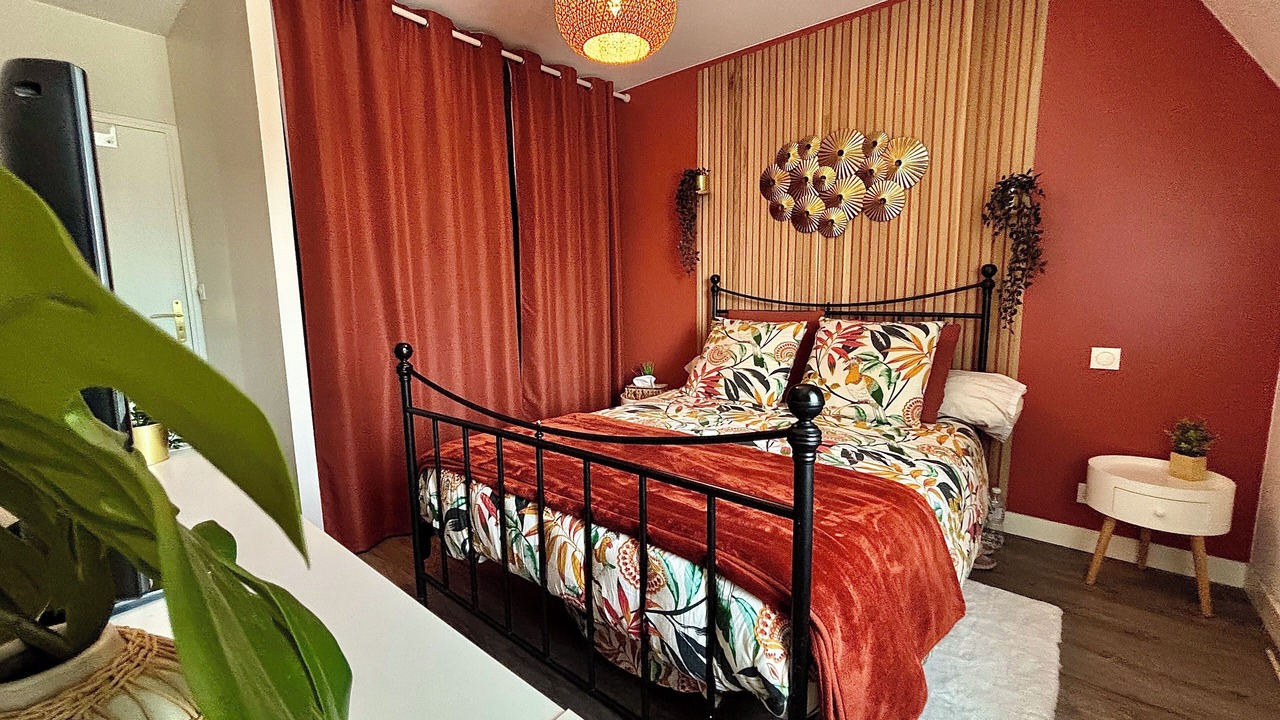Photo of Bedroom in Dinan