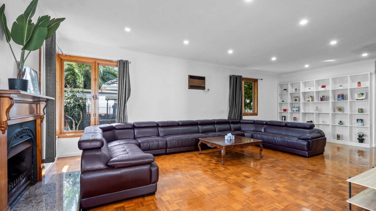 Photo of Livingroom in Brighton East