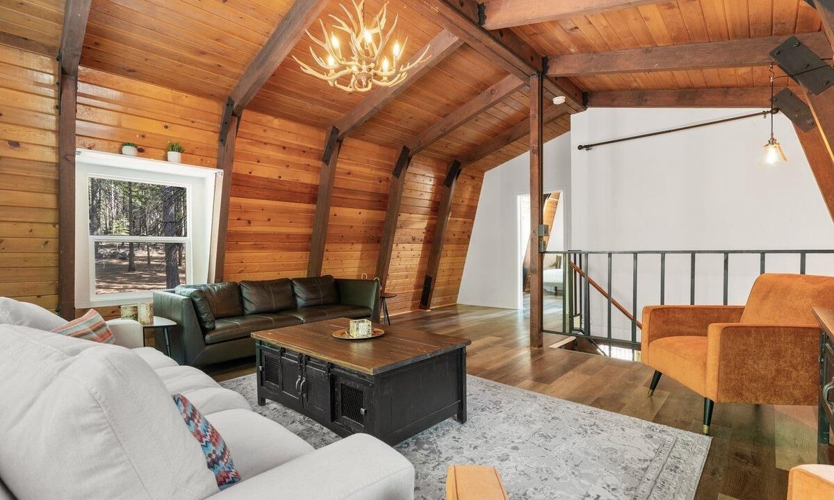 Photo of Livingroom in Nevada City