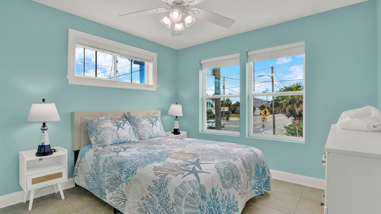Photo of Bedroom in Tybee Island