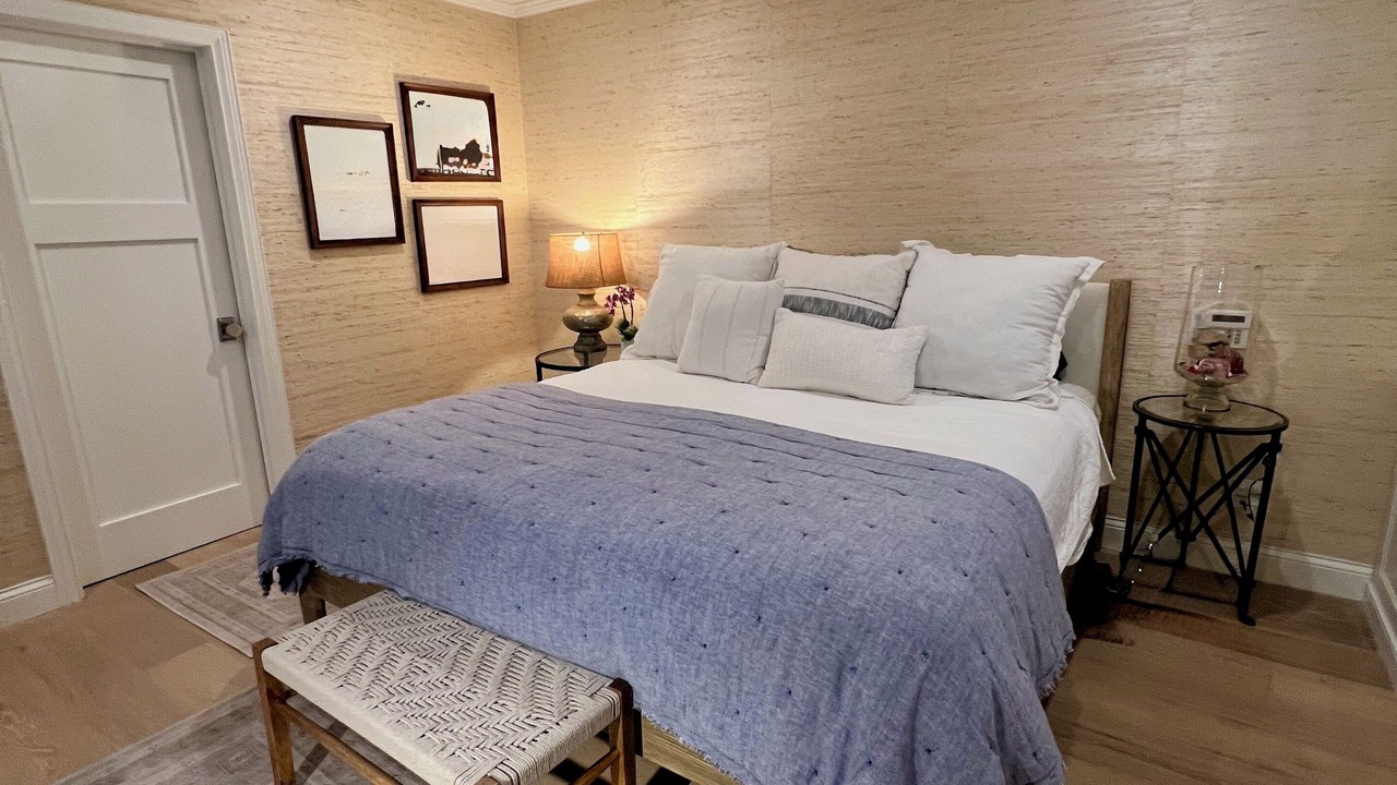 Photo of Bedroom in The Strand