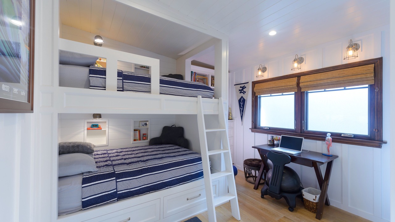 Photo of Bedroom in The Strand