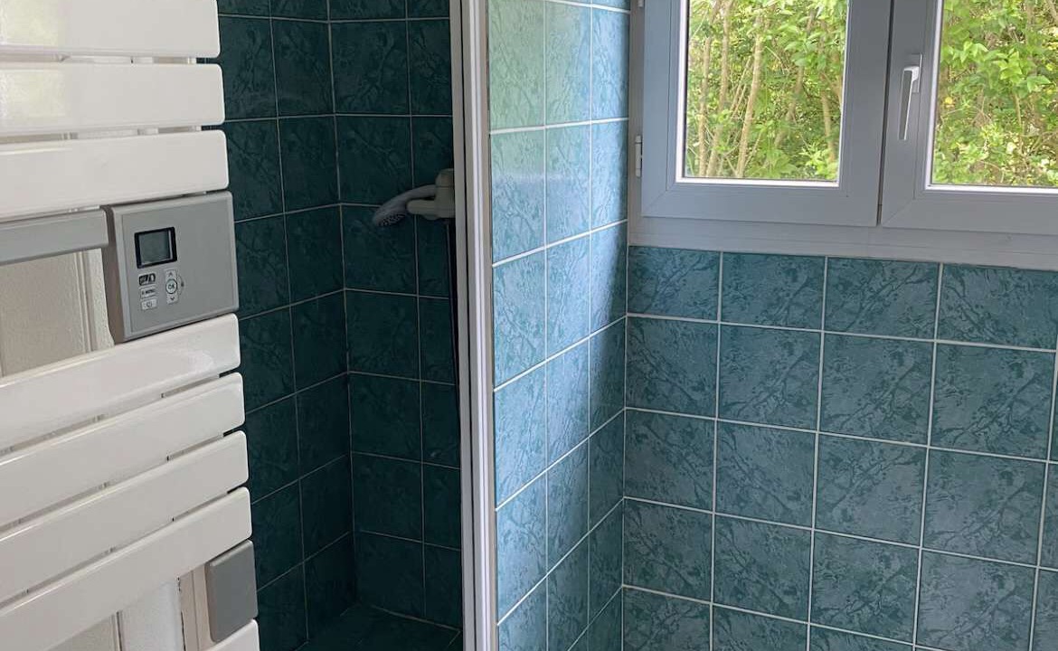 Photo of Bathroom in Saint-Martin-en-Campagne