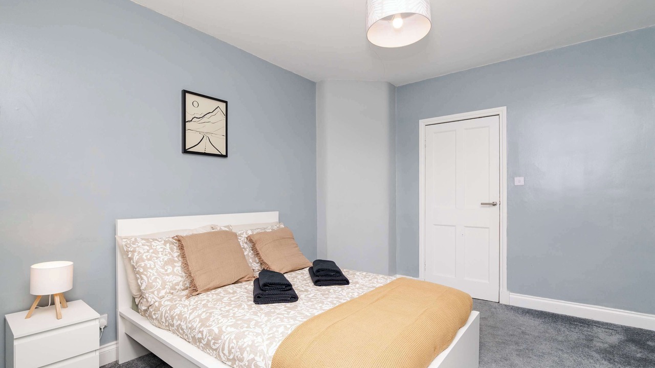 Photo of Bedroom in Bo'ness