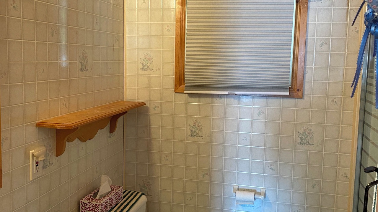 Photo of Bathroom in Fermeuse