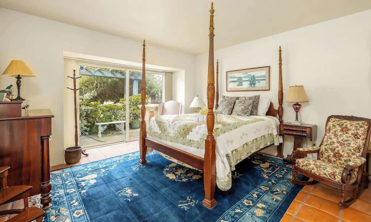 Photo of Bedroom in South Oceanside