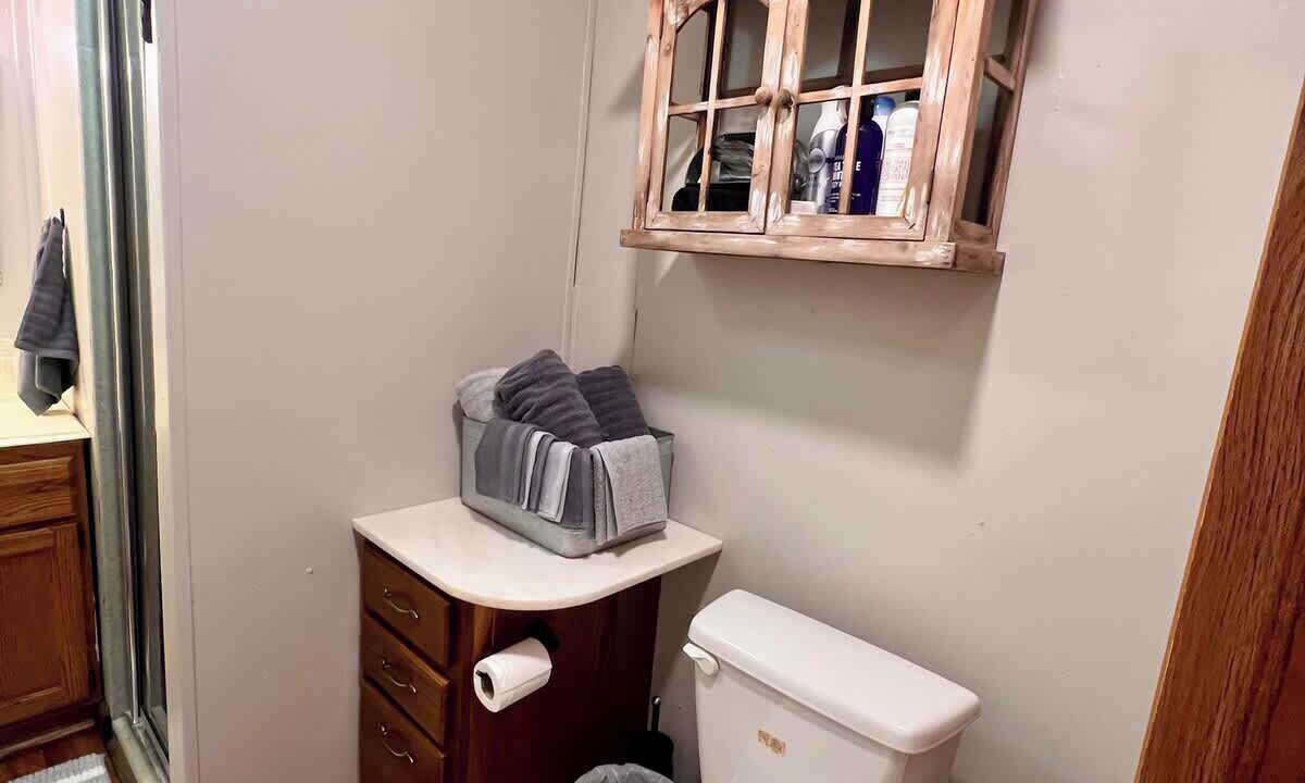 Photo of Bathroom in Neodesha
