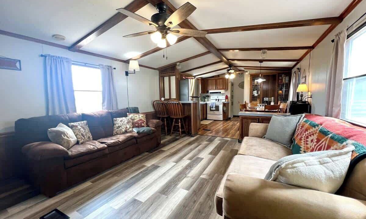Photo of Bedroom in Neodesha