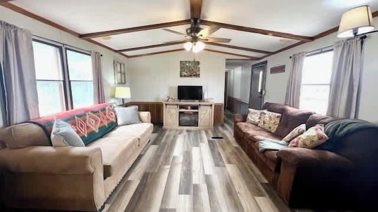 Photo of Livingroom in Neodesha