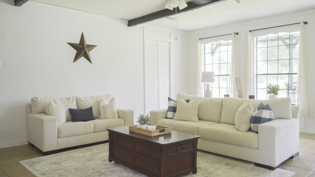 Photo of Livingroom in Montgomery