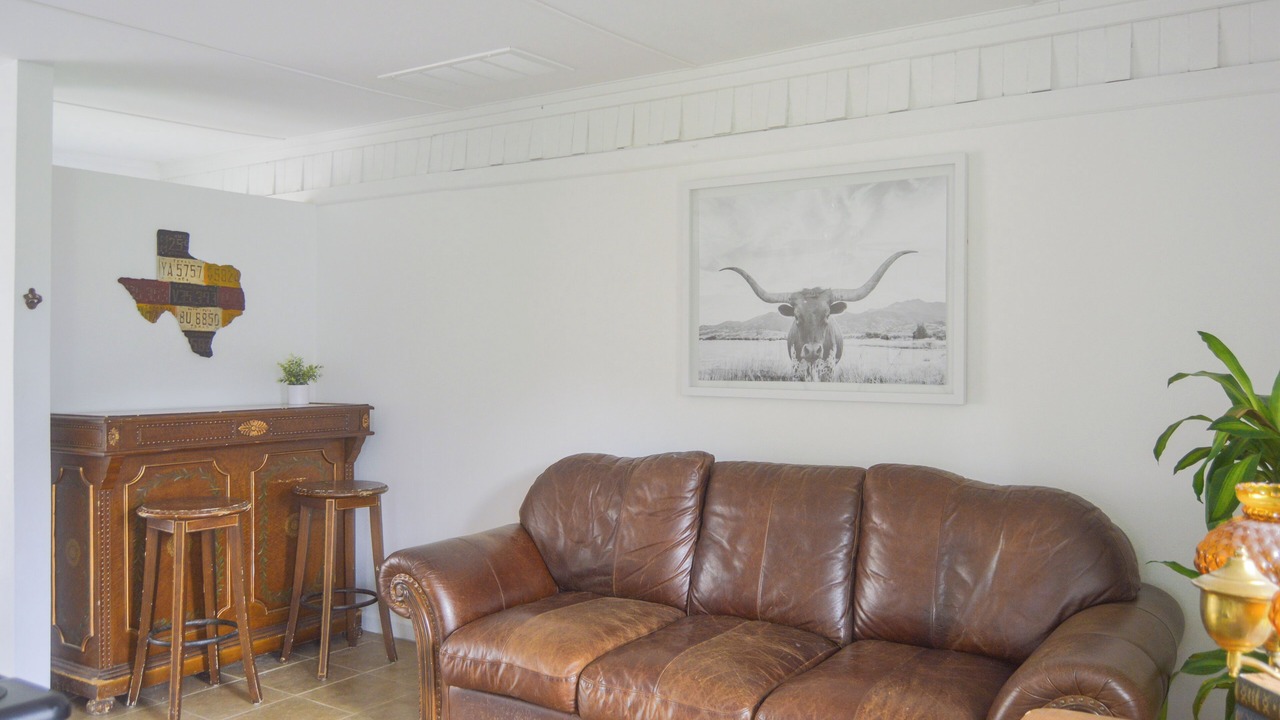 Photo of Livingroom in Montgomery