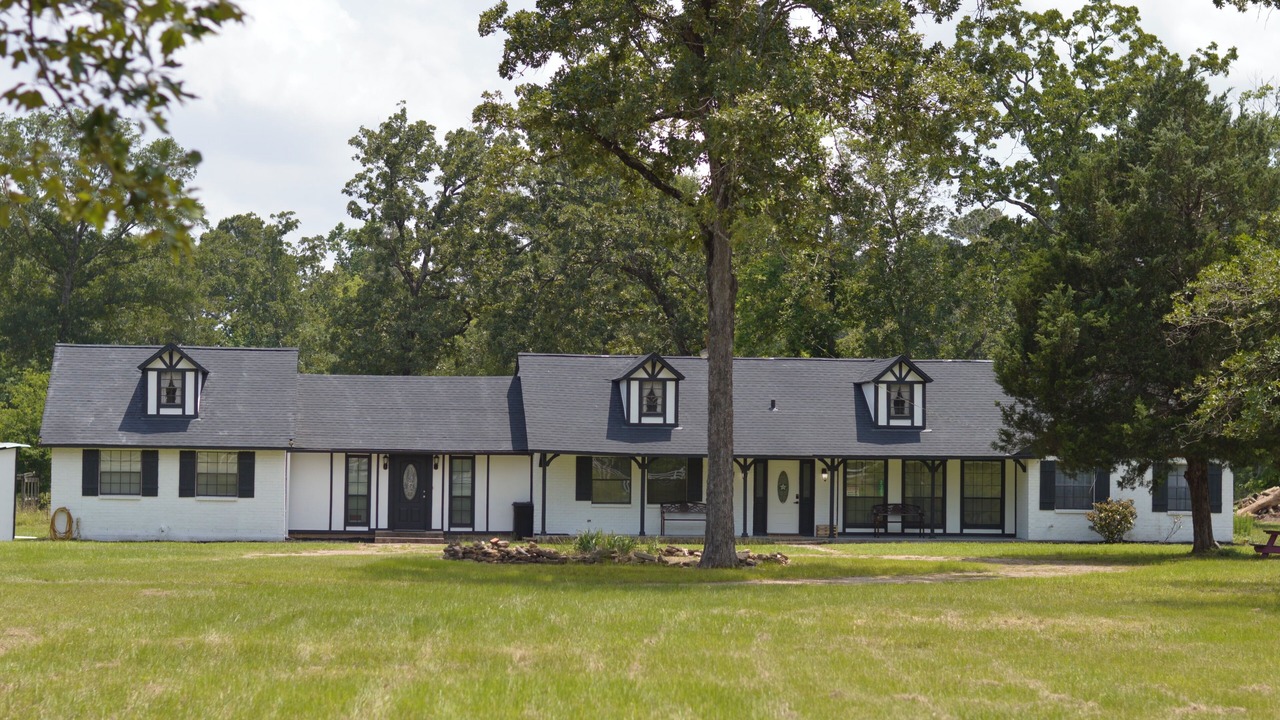 Photo of Outdoor in Montgomery
