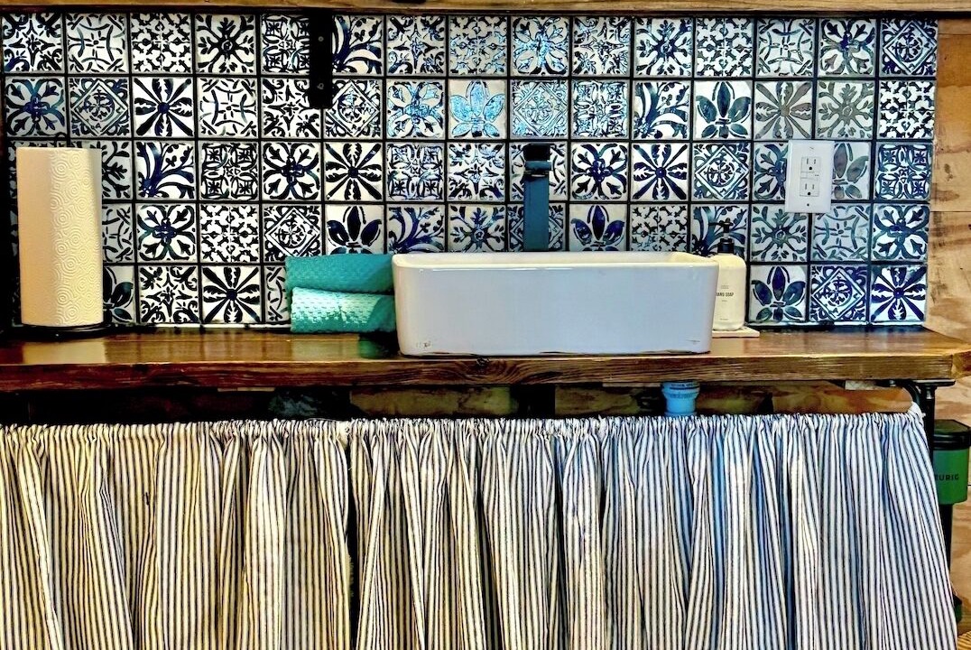 Photo of Bathroom in Govalle