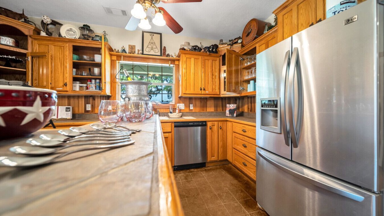 Photo of Kitchen in Navasota