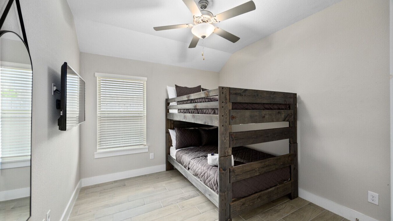 Photo of Bedroom in Conroe