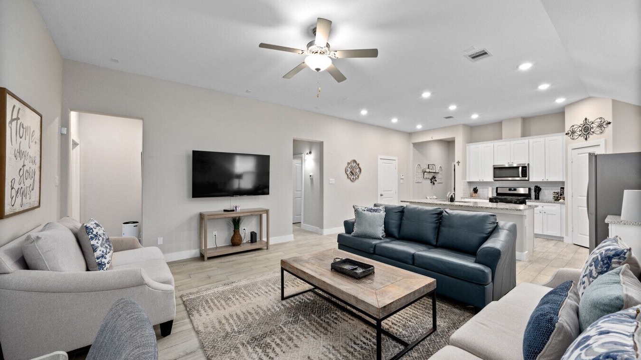 Photo of Bedroom in Conroe
