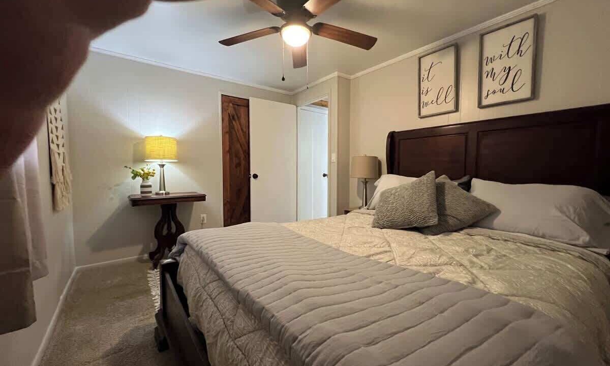 Photo of Bedroom in Crystal River