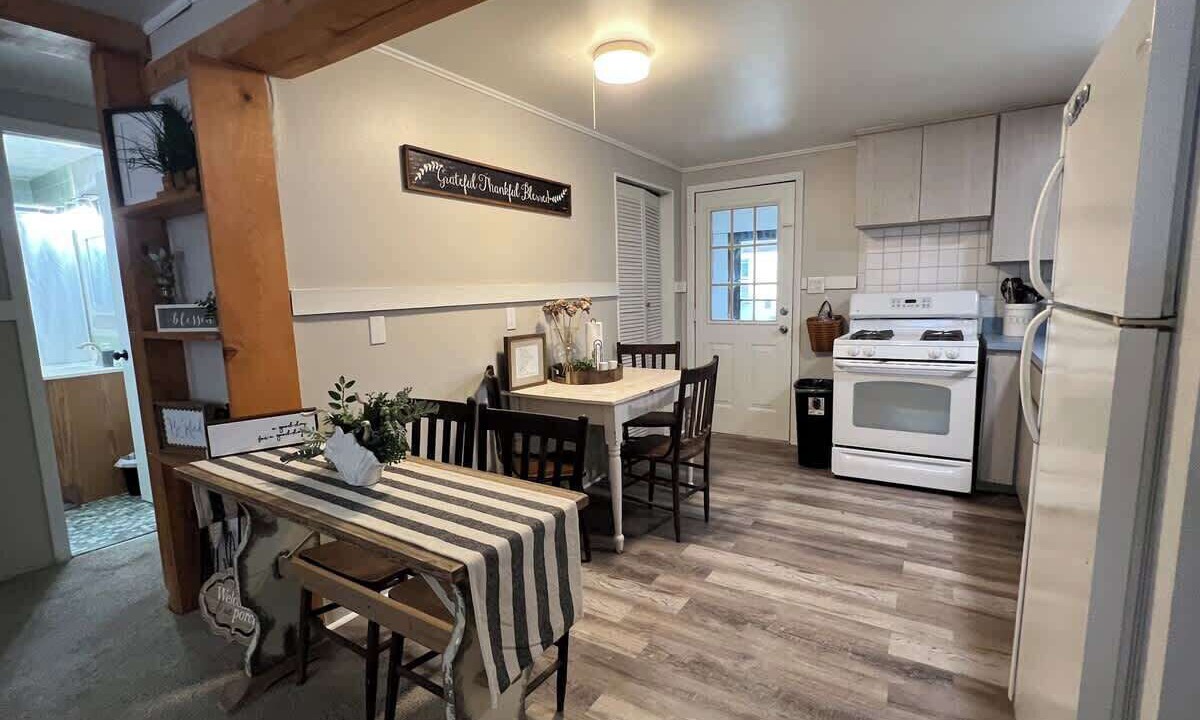 Photo of Kitchen in Crystal River