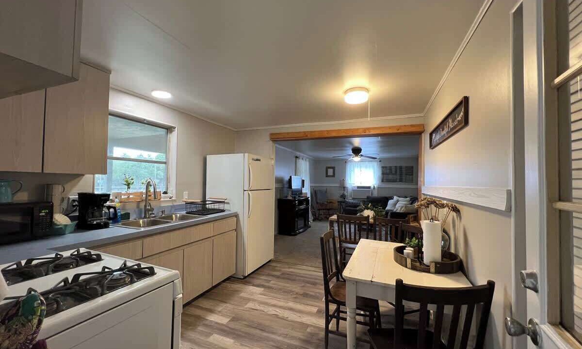 Photo of Kitchen in Crystal River
