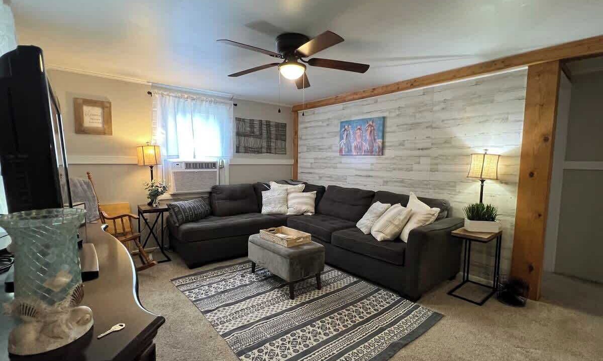 Photo of Livingroom in Crystal River