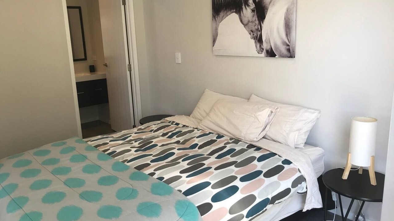 Photo of Bedroom in Omanu